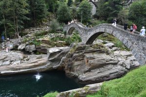 Valle Verzasca Tour